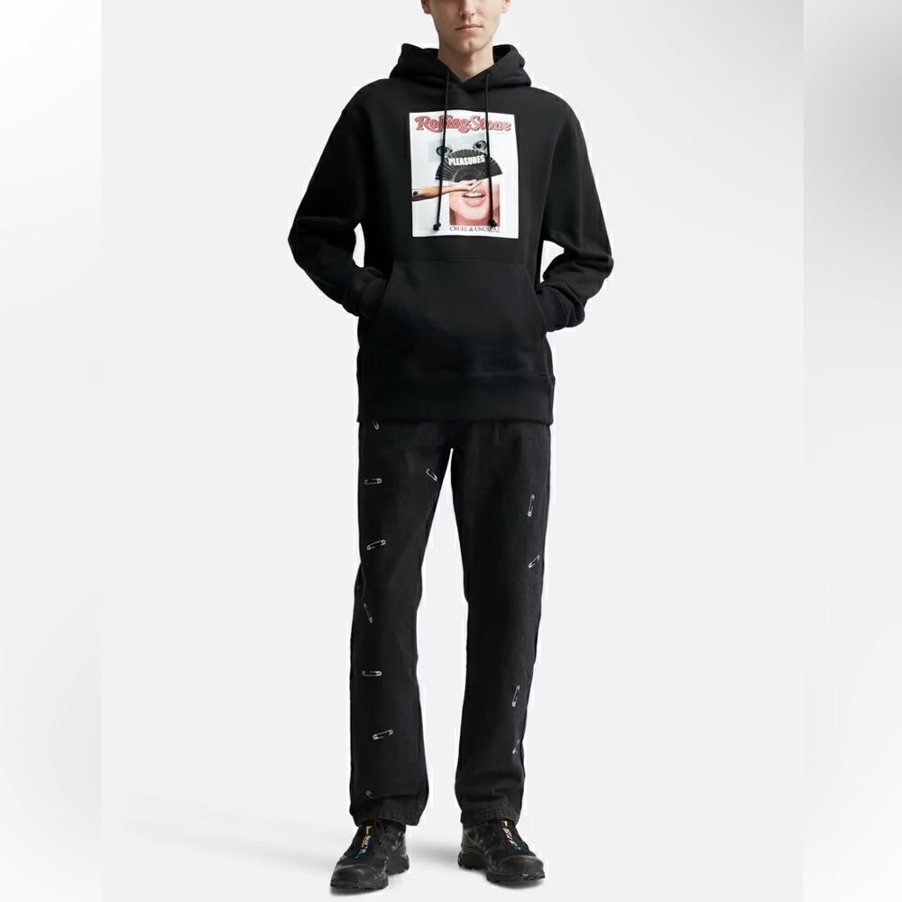 PLEASURES Rolling Stone sweatshirt men’s hoodie black streetwear graphic NWOT L - Picture 3 of 10